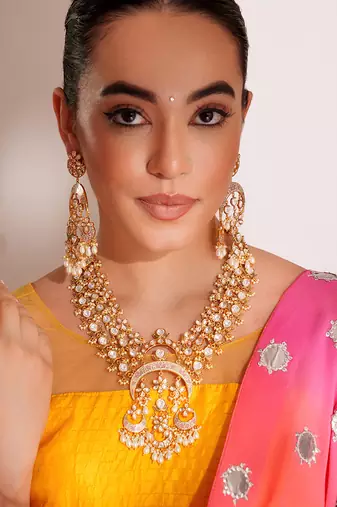 Two toned necklace set