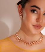 Gold plated kundan necklace set