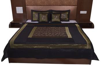 Polysilk Hand Gold Print Bed Cover Set 1