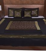 Polysilk Hand Gold Print Bed Cover Set