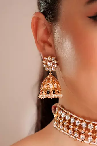 Gold plated kundan choker necklace set