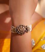 Gold plated kundan pearl bracelet