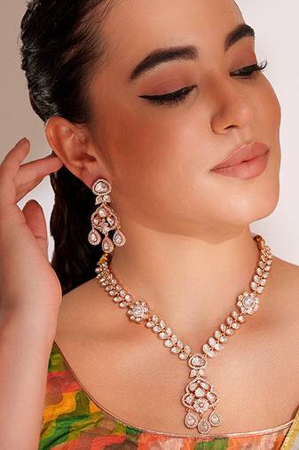Gold plated kundan necklace set