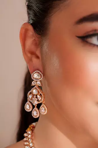 Gold plated kundan necklace set