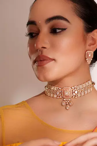 Gold plated kundan choker necklace set