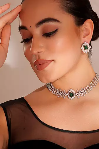 Silver plated choker necklace set