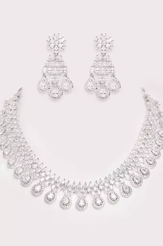 Silver plated necklace set