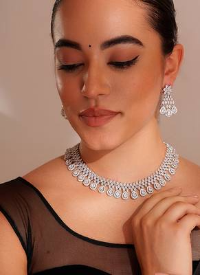 Silver plated necklace set 1