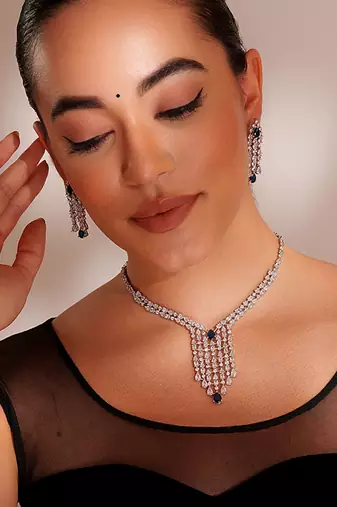 Silver plated necklace set