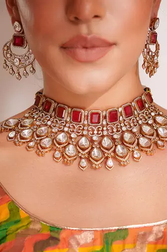 Two stoned choker necklace set