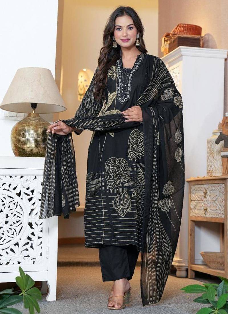 Cotton cambric printed  straight  kurti-pant-dupatta  set