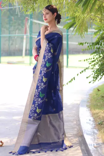 Blue color pure linen silk blend jamdani type weaving border saree with blouse