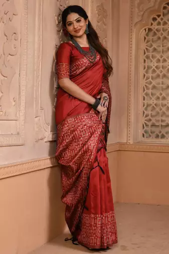 Maroon color banglori handloom  silk blend with rich weaving pallu saree with blouse piece