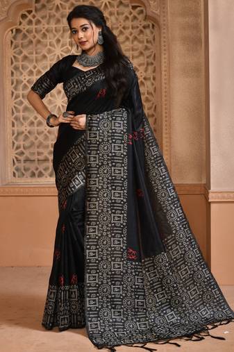 Black color banglori handloom raw silk with rich weaving pallu saree with blouse piece