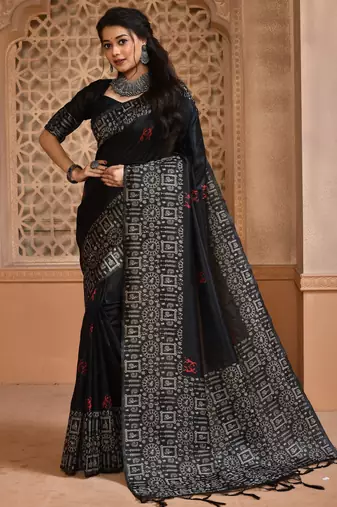 Black color banglori handloom raw silk with rich weaving pallu saree with blouse piece