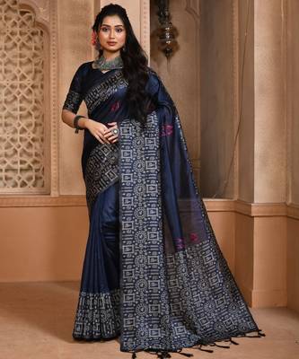 Blue color banglori handloom  silk blend with rich weaving pallu saree with blouse piece 1