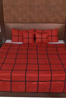 Polysilk Plain Checks Design Bed Cover Set