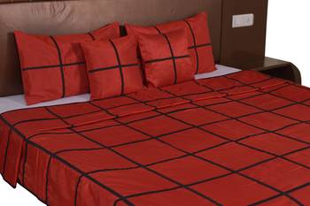 Polysilk Plain Checks Design Bed Cover Set 4