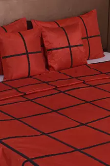 Polysilk Plain Checks Design Bed Cover Set