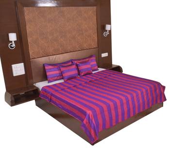 Polysilk Stripes Design Bed Cover Set 2