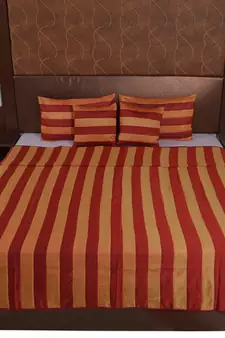 Polysilk Stripes Design Bed Cover Set