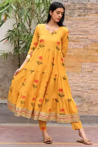 Mustard yellow hand block printed cotton dobby suit- set of 3