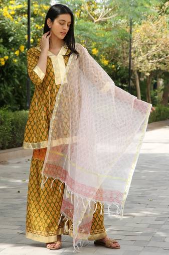 Green hand block printed cotton dobby gharara suit- set of 3