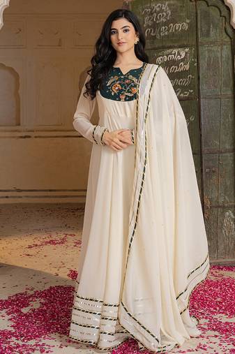Elegant off white anarkali suit with matching embroidered dupatta detailing
