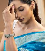 Enamel-patterned silver kada