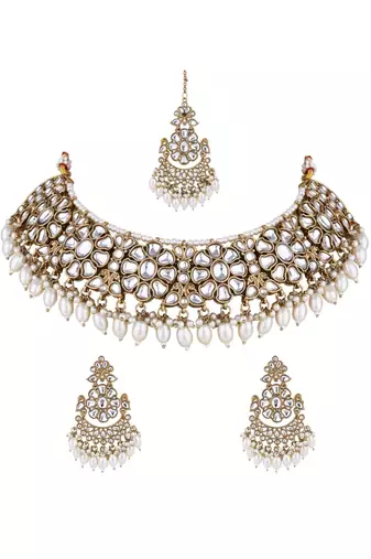 Gold plated traditional kundan & pearl drop choker necklace jewellery & dangle earrings set for women 