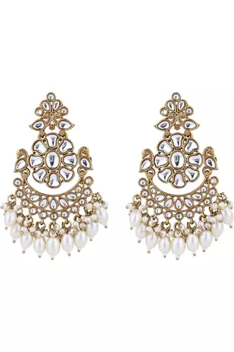 Gold plated traditional kundan & pearl drop choker necklace jewellery & dangle earrings set for women 