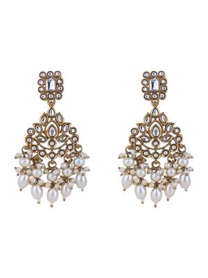 Gold plated traditional kundan & pearl necklace jewellery with earrings & maang tikka set for women  4