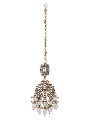 Gold plated traditional kundan & pearl necklace jewellery with earrings & maang tikka set for women  5