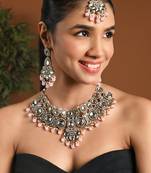 Gold plated traditional kundan & pearl drop bridal necklace with earrings & maang tikka jewellery set for women 