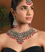 Gold plated traditional kundan & pearl drop bridal necklace with earrings & maang tikka jewellery set for women (wine)