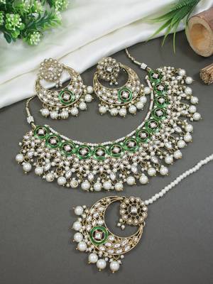 Gold plated traditional kundan & pearl chocker necklace with earrings & maang tikka for women 1