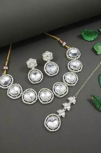 White gold plated necklace jewellery & earring set for women 
