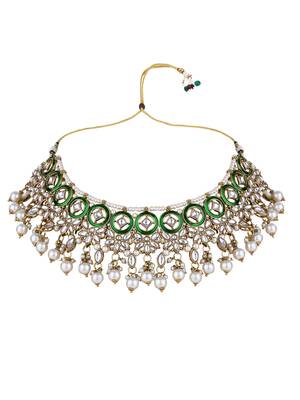 Gold plated traditional kundan & pearl chocker necklace with earrings & maang tikka for women 3