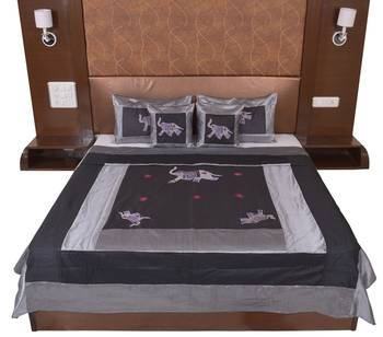 Polysilk Embroidered Bed Cover Set 3