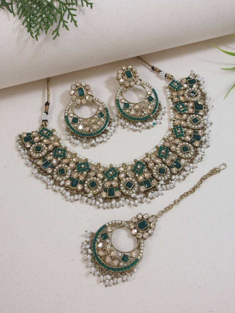 Gold plated traditional floral kundan & pearl choker necklace jewellery earrings & maang tikka set for women (green)