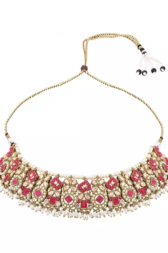 Gold plated traditional floral kundan & pearl choker necklace jewellery earrings & maang tikka set for women 