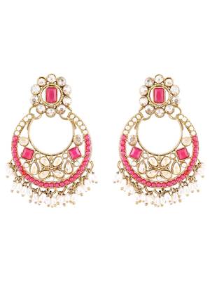 Gold plated traditional floral kundan & pearl choker necklace jewellery earrings & maang tikka set for women  4