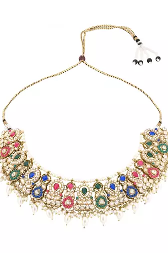 Gold plated traditional kundan & pearl choker necklace jewellery earrings & maang tikka set for women 