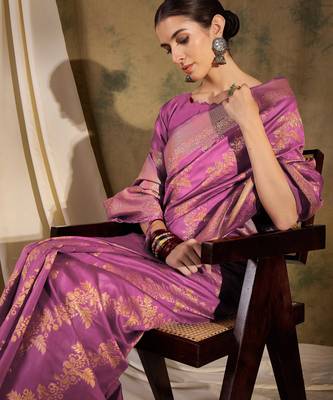 beautiful pink banarasi art silk saree with weaving work  3