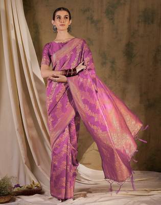 beautiful pink banarasi art silk saree with weaving work  6