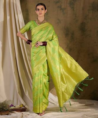 refreshing pista green banarasi art silk saree with weaving work  5