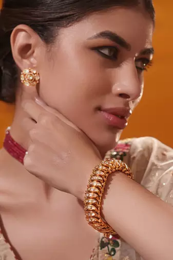 Gold plated kundan bracelet