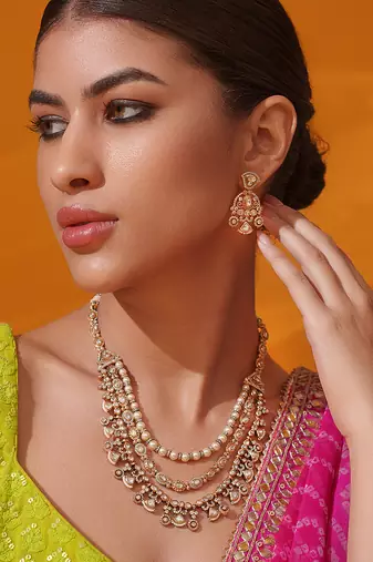 Gold plated kundan necklace set
