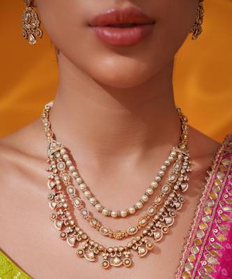 Gold plated kundan necklace set 4