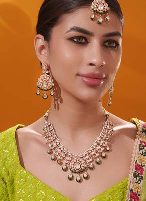 Gold plated green stone kundan necklace set 2